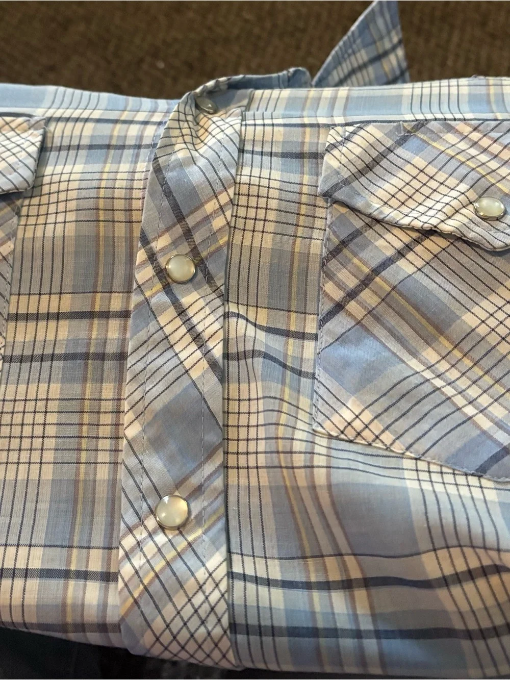 Bundle Of (2) Western Style Button Up Shirts w/Pearl Snaps-Lg
